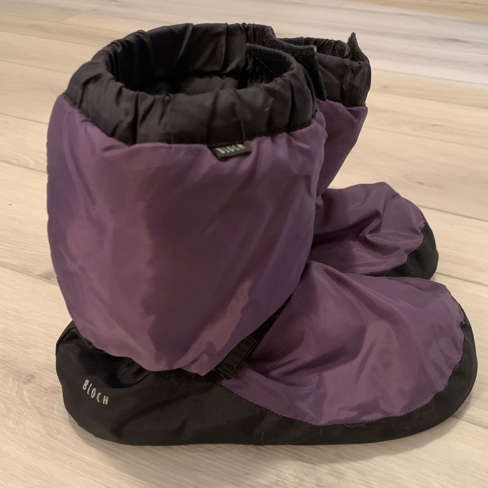 Bloch purple warm up booties. Size Small Women